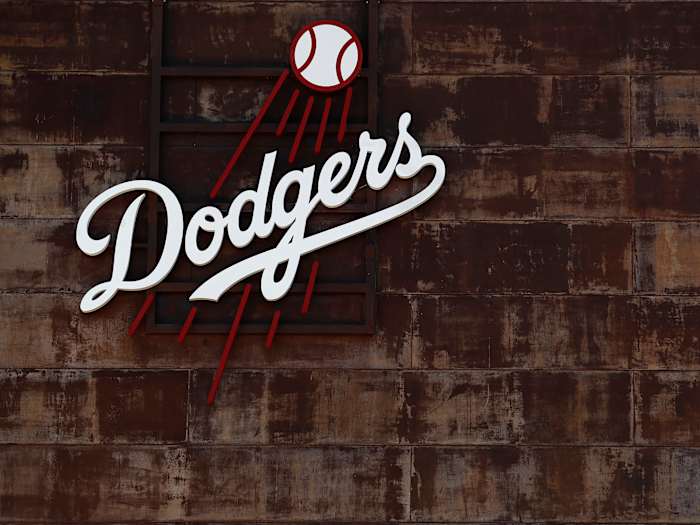 dodgers-logo-glendale-spring-training.jpg